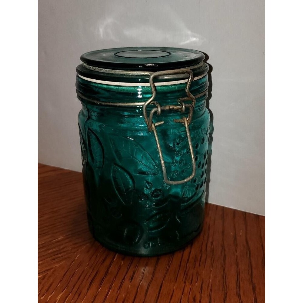 Vintage Green Glass Jar Rubber Seal, Clamping Apples In Design 5.5 In Tall